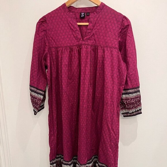 ANNA Sui x Uniglo Em-broidered Bohemian Dress size xs - Picture 4 of 7